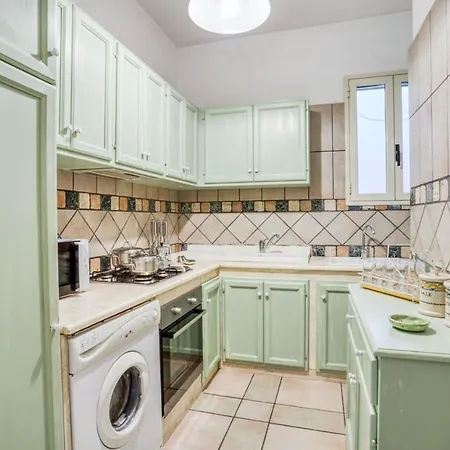 Poti Sulla Apartment